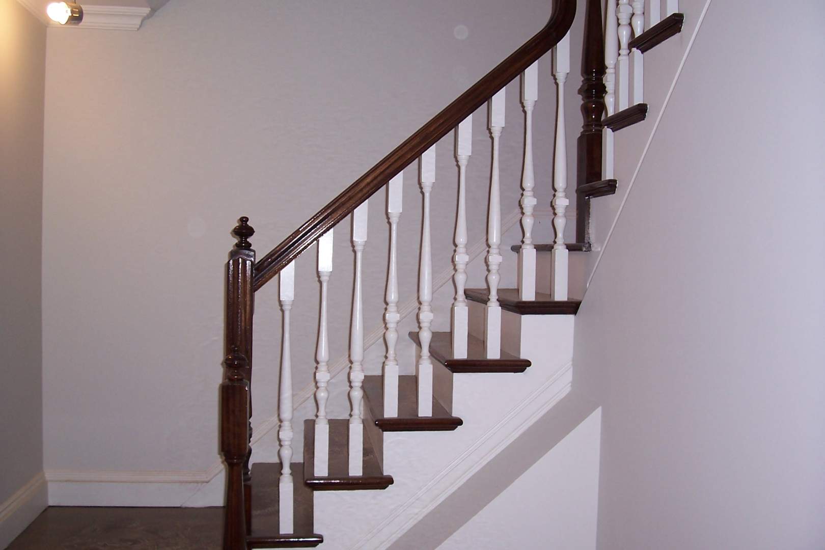 White baluster staircase